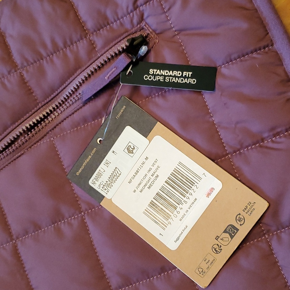 North Face vest - Picture 2 of 7